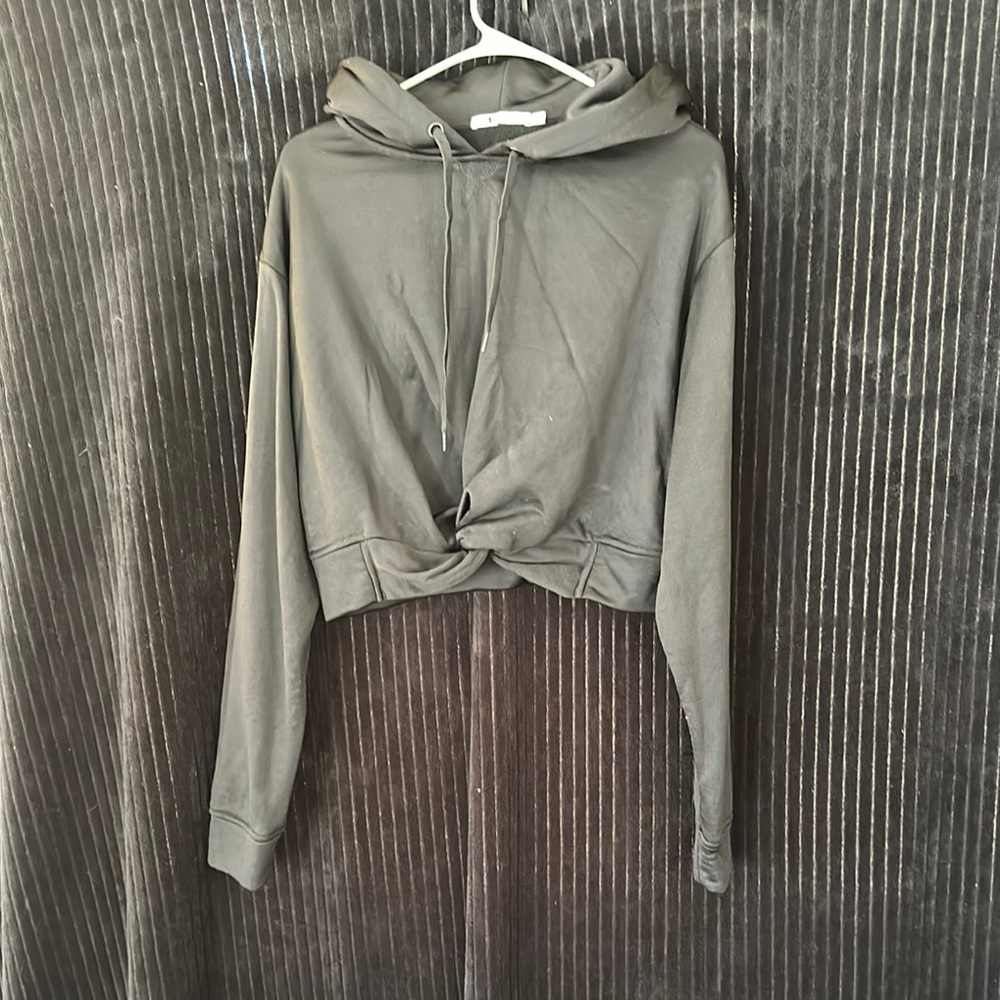 Alexander Wang NWOT Black Cropped Pullover Hoodie Womens Medium